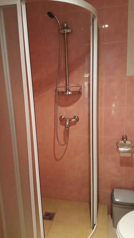 Hotel Gulbene Buitenkant foto