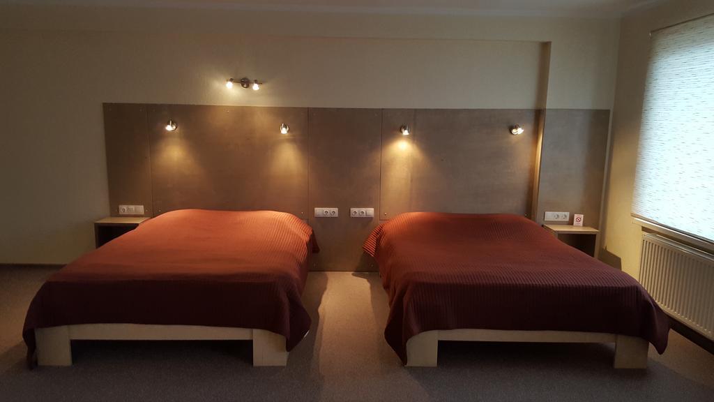 Hotel Gulbene Buitenkant foto